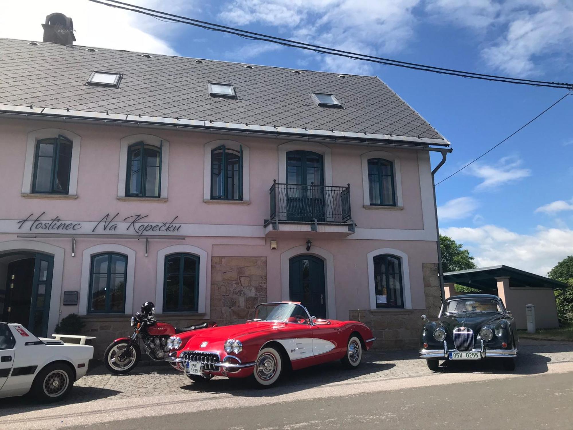 Na Kopecku Ad 1795 - Penzion S Restauraci A Wellness V Podkrkonosi Dvůr Králové nad Labem Exterior foto